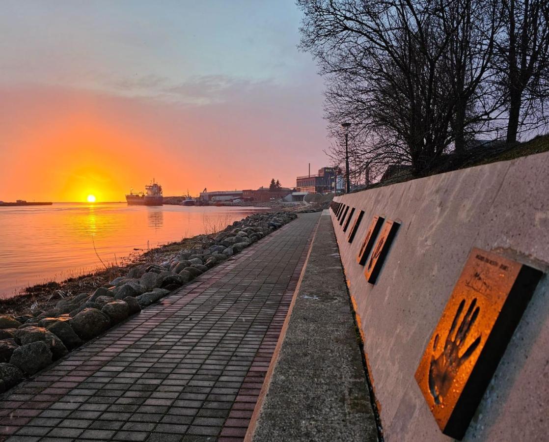 Dzivoklis Bocmana Laukums 2, Salacgrīva Exteriér fotografie